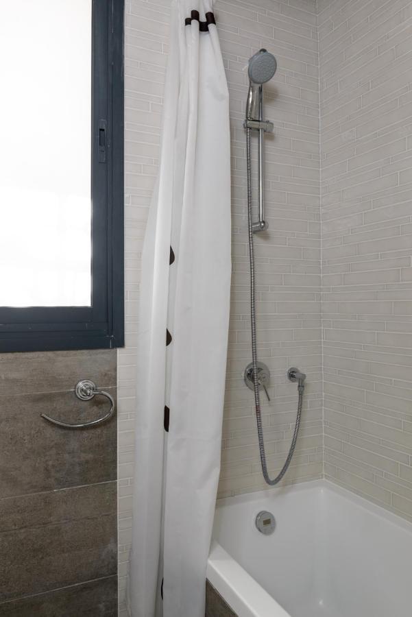 テル・アビブBright & Modern 2Br With Balcony On Dizzengoffアパートメント エクステリア 写真